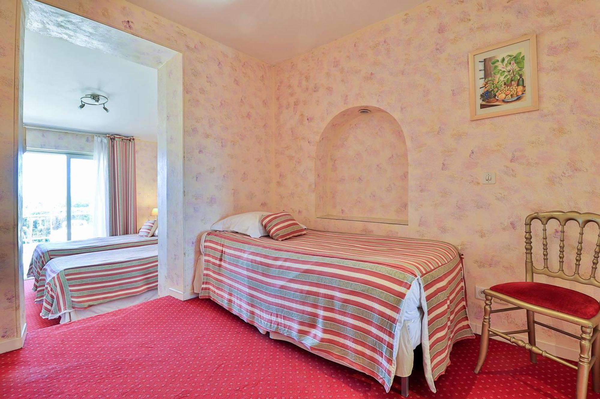 Logis Le Relais Imperial Ξενοδοχείο Saint-Vallier-de-Thiey Εξωτερικό φωτογραφία