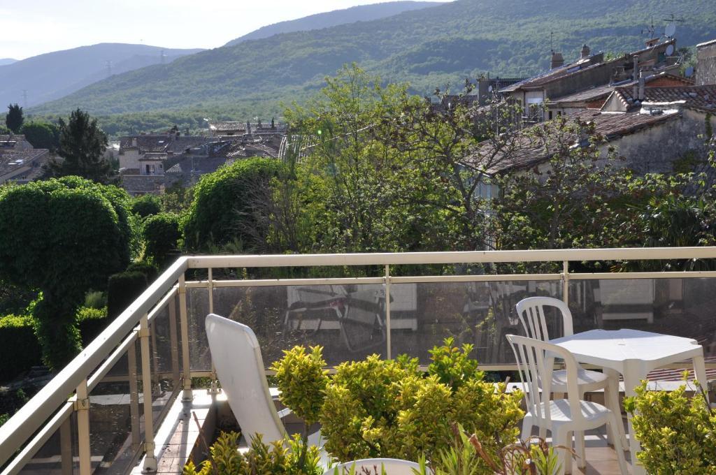 Logis Le Relais Imperial Ξενοδοχείο Saint-Vallier-de-Thiey Εξωτερικό φωτογραφία